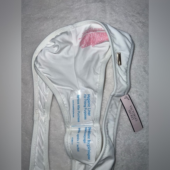 Victoria’s Secret Bikini top and bottom - Picture 6 of 8